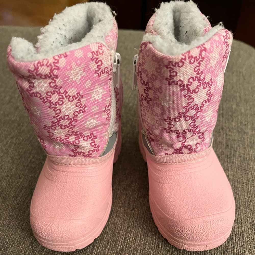 Toddler snow boots